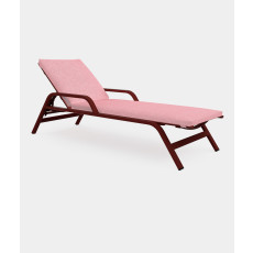 Stack Chaise lounge with arms